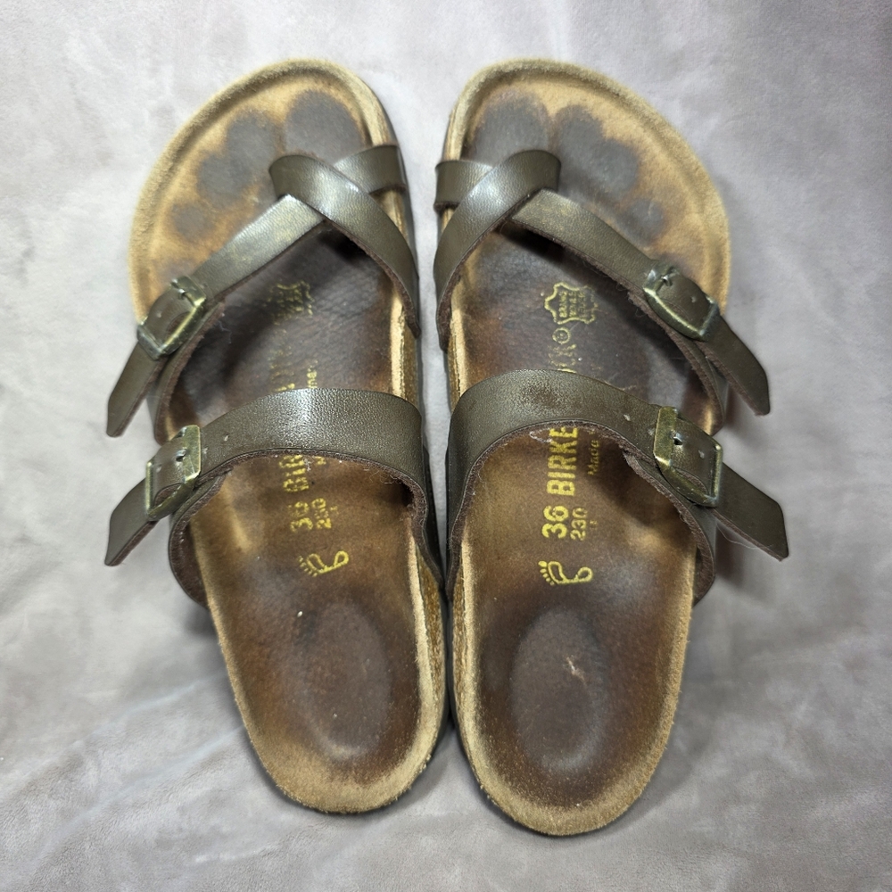 Womens Birkenstock Sandals Size 36 (US Size 5-5.5)